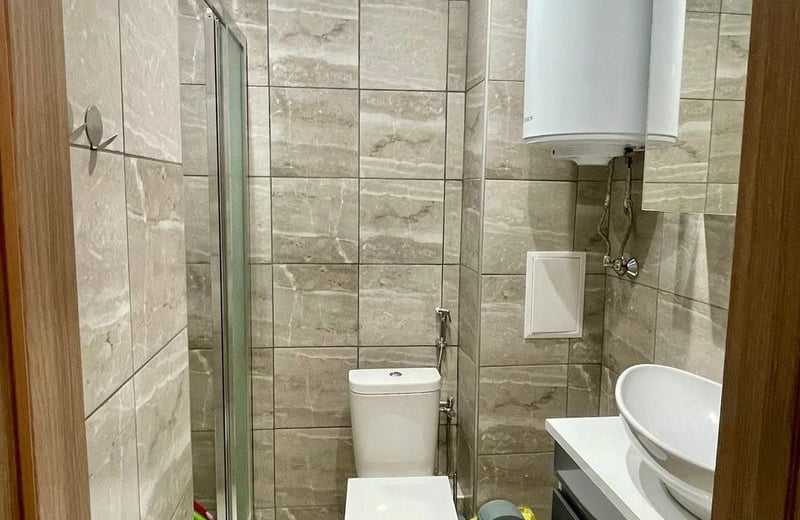 Alquiler de un amplio apartamento de 3 habitaciones, barrio Briz, Varna, Bulgaria